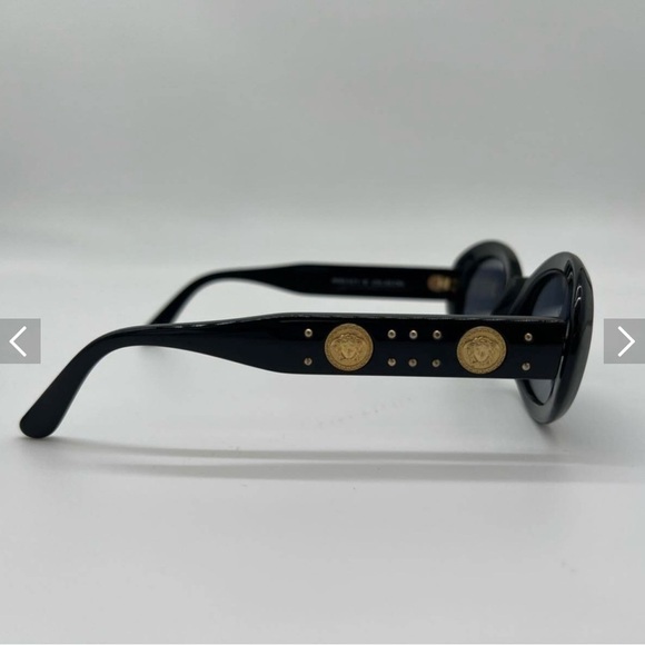 Authentic Gianni Versace Medusa Sunglasses - Picture 5 of 10
